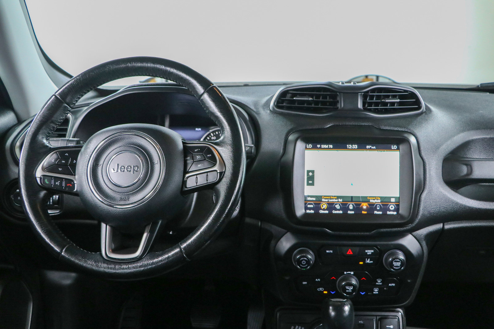 Used 2021 Jeep Renegade Limited AWD/4WD image 17