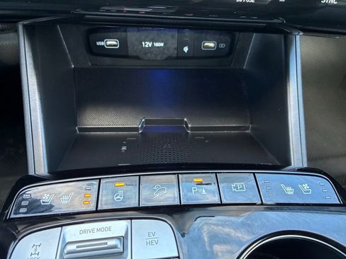 Used 2024 Hyundai Tucson Limited image 35