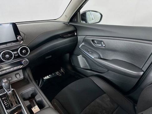 Certified 2022 Nissan Sentra SR w/ Electronics Package image 30