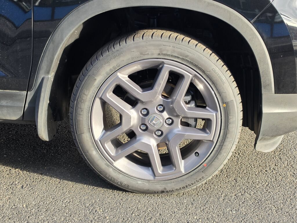Certified 2023 Honda Passport EX-L image 9