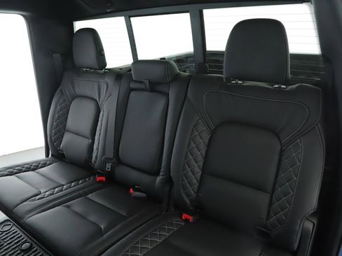 New 2026 RAM 1500 4x4 Crew Cab image 6