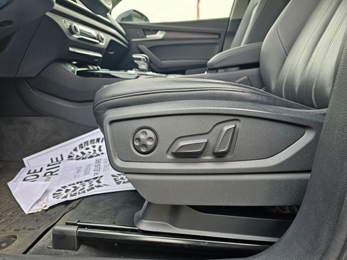 Used 2021 Audi Q5 2.0T Premium image 32