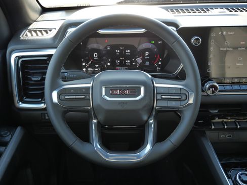 New 2026 GMC Canyon Elevation w/ Convenience Package image 7