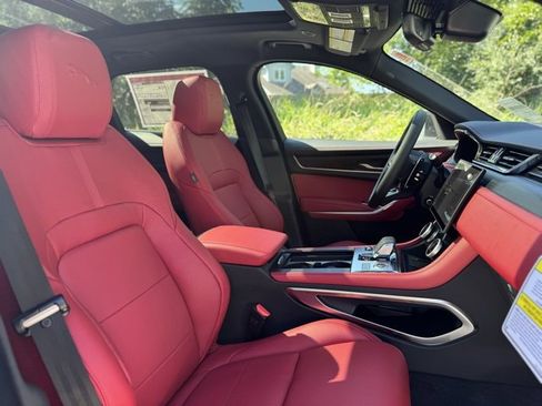 New 2026 Jaguar F-PACE R-Dynamic S image 20