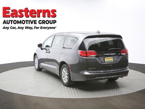Used 2023 Chrysler Voyager LX FWD image 64