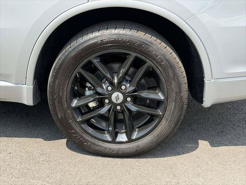 Used 2024 Dodge Durango GT AWD/4WD image 11