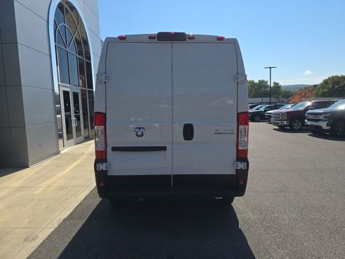 Used 2025 RAM ProMaster 2500 w/ Safety Group image 5