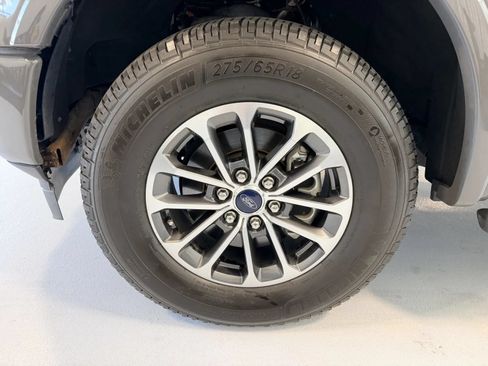 Used 2020 Ford F150 XLT w/ Equipment Group 302A Luxury AWD/4WD image 38