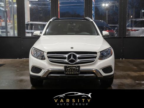 Used 2018 Mercedes-Benz GLC 300 4MATIC image 2