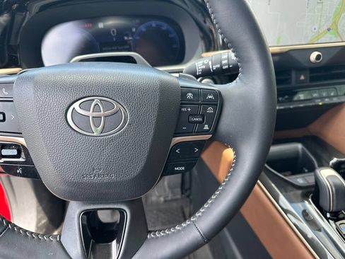 Used 2025 Toyota Crown Signia w/ Advanced Technology Package AWD/4WD image 16