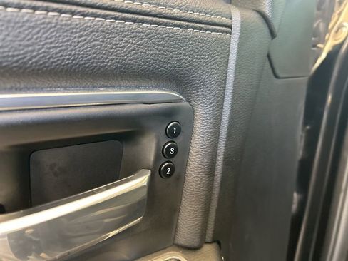 Used 2024 RAM 3500 Laramie image 39