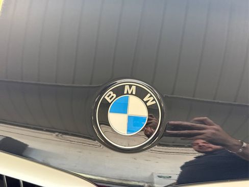 New 2026 BMW X6 M60i w/ Climate Comfort Package image 18