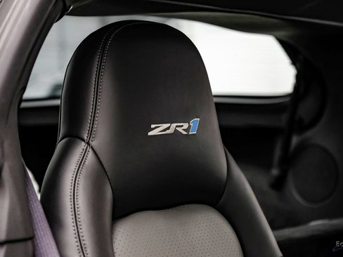 Used 2010 Chevrolet Corvette ZR1 w/ Preferred Equipment Group RWD image 58