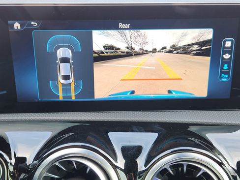 Certified 2025 Mercedes-Benz CLA 250 4MATIC image 19