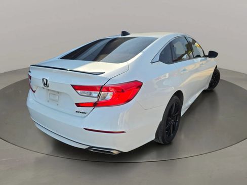 Used 2021 Honda Accord Sport image 5