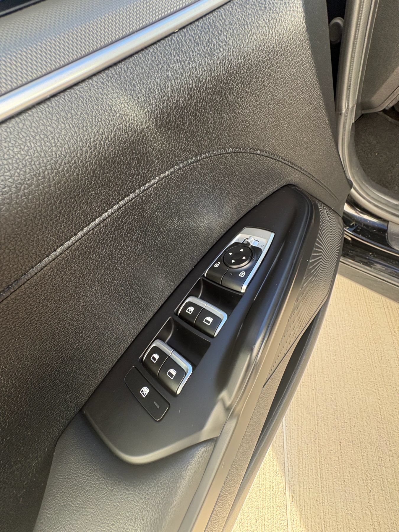 Used 2023 Kia K5 LXS FWD image 21