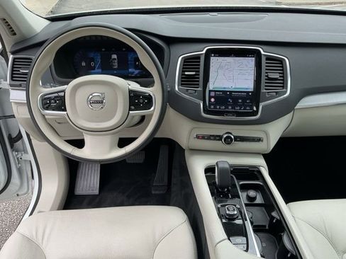 Certified 2023 Volvo XC90 B5 Core w/ Protection Package Premier AWD/4WD image 13