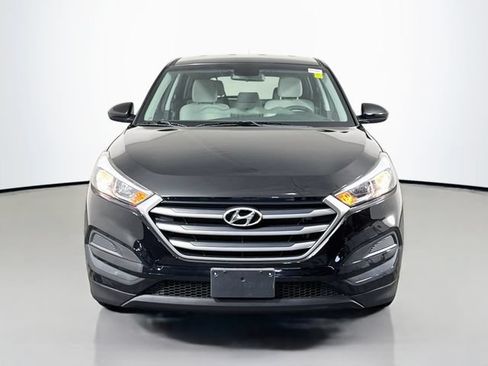 Used 2018 Hyundai Tucson SE AWD/4WD image 11
