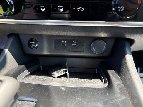 Used 2024 Nissan Rogue S AWD/4WD image 24