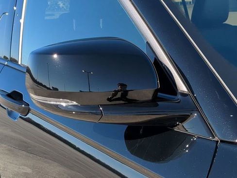 New 2026 Jeep Grand Cherokee Altitude image 12