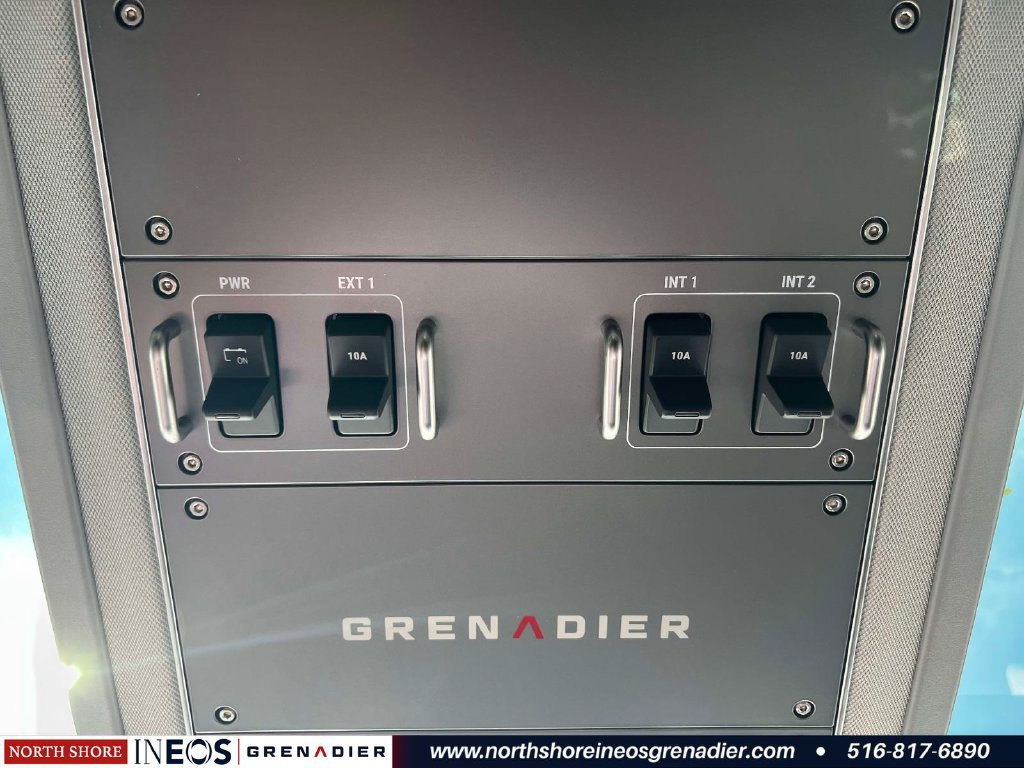 Used 2026 INEOS Grenadier Station Wagon AWD/4WD image 31
