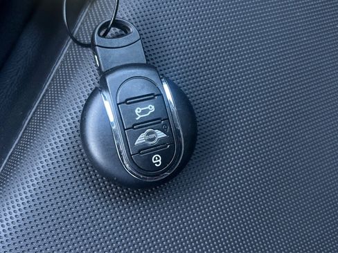 Used 2017 MINI Cooper Clubman S image 31