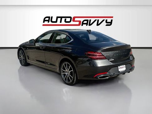 Used 2022 Genesis G70 3.3T image 5