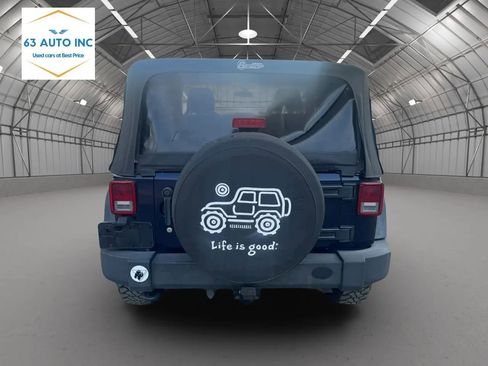 Used 2013 Jeep Wrangler Sport w/ Connectivity Group image 4