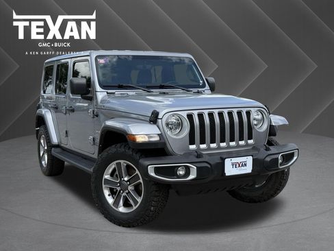 Used 2021 Jeep Wrangler Unlimited Sahara AWD/4WD image 1