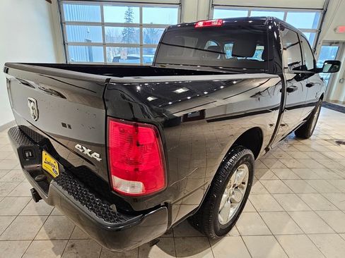 Used 2019 RAM 1500 Express w/ Express Value Package image 6