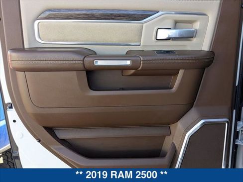 Used 2019 RAM 2500 Laramie image 17