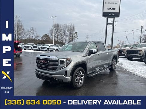 Used 2025 GMC Sierra 1500 SLT image 1