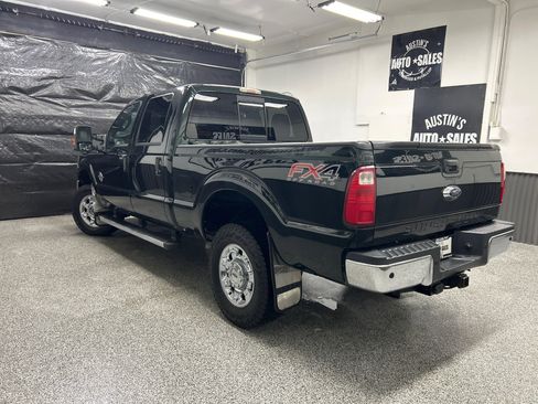 Used 2014 Ford F350 Lariat w/ Lariat Ultimate Package image 4