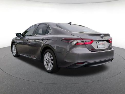 Used 2023 Toyota Camry LE FWD image 4