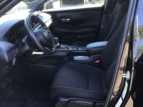 Used 2024 Honda HR-V Sport image 6