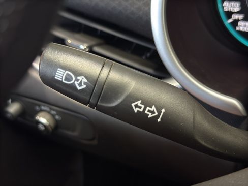 Used 2020 Chevrolet Malibu LS FWD image 21