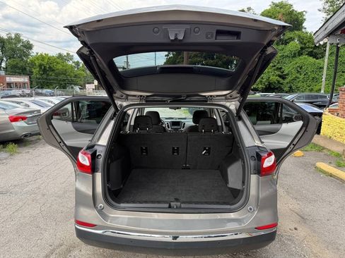 Used 2019 Chevrolet Equinox LT FWD image 14