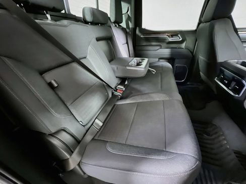 Used 2025 GMC Sierra 1500 Elevation w/ Preferred Package AWD/4WD image 21