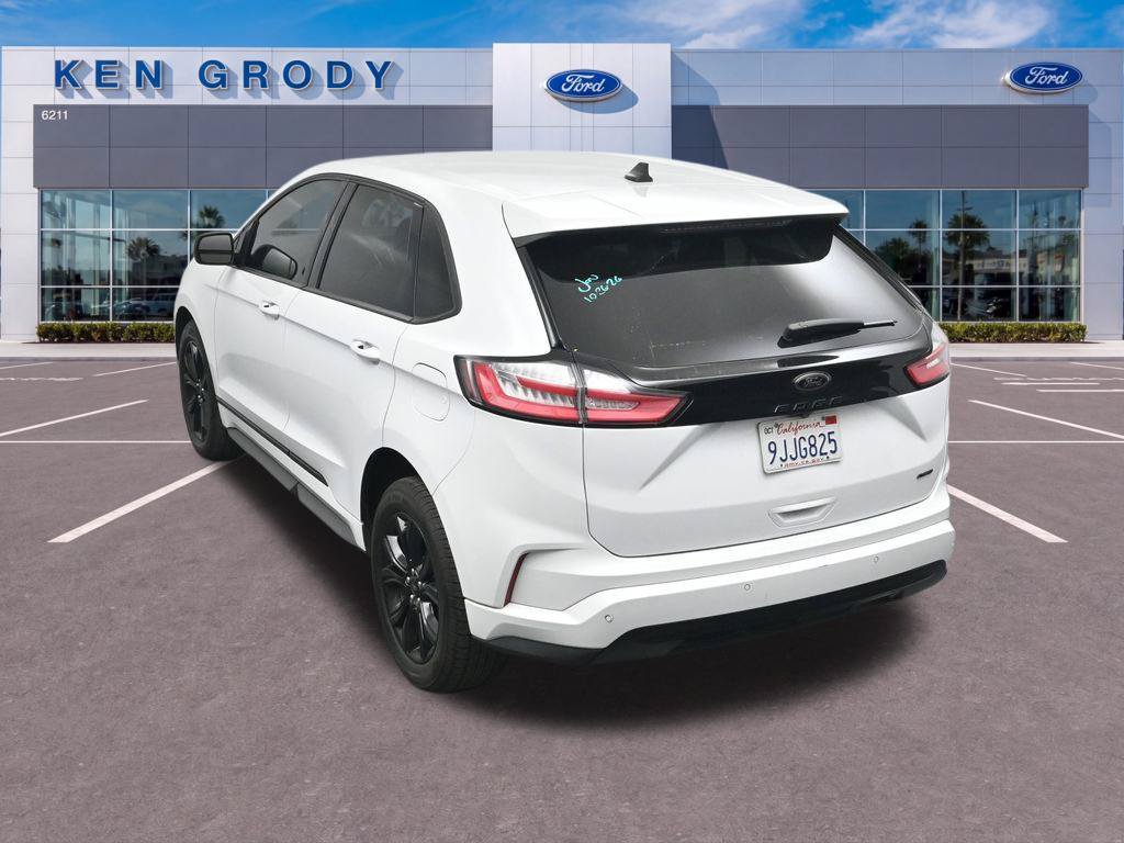 Used 2024 Ford Edge SE w/ Black Appearance Package AWD/4WD image 15