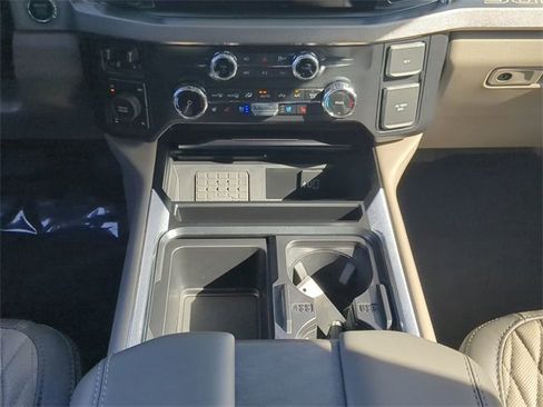 New 2026 Ford F250 Platinum w/ Platinum Plus Package image 20