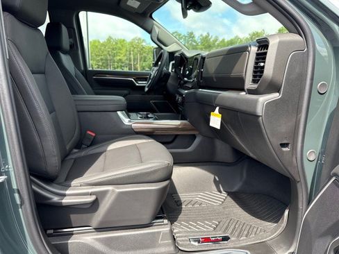 New 2026 Chevrolet Silverado 2500 LT w/ Trail Boss Package AWD/4WD image 12