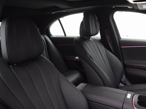 New 2026 Mercedes-Benz E 450 4MATIC Sedan image 16