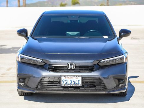 Used 2023 Honda Civic Sport image 2