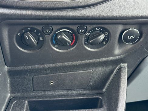 Used 2018 Ford Transit 350 T-350 148 Med Rf 9500 GVWR Sl image 27