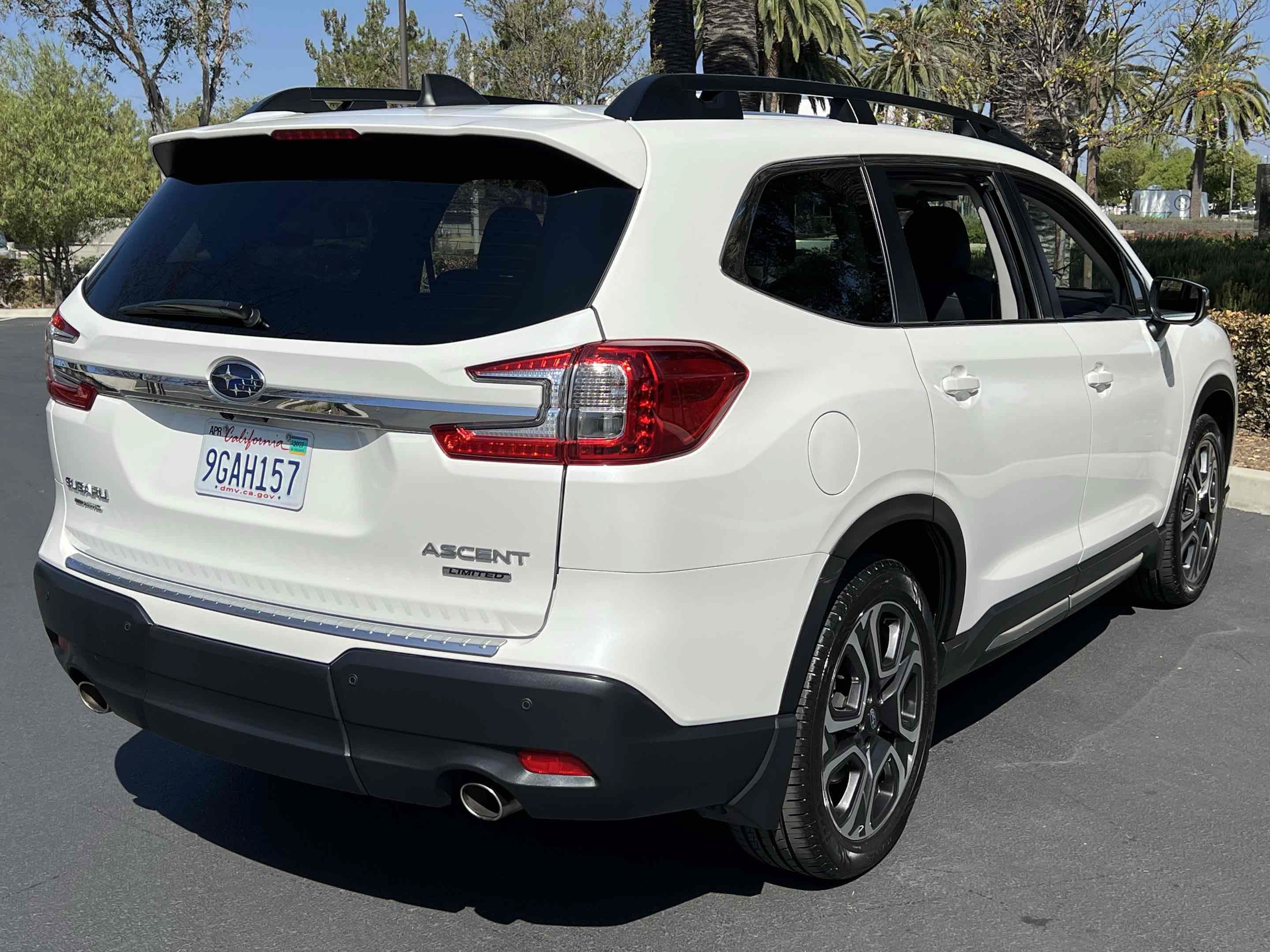 Used 2023 Subaru Ascent Limited w/ Technology Package AWD/4WD image 61