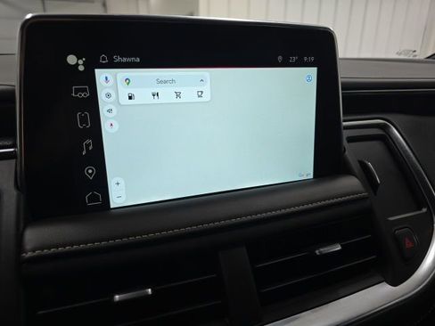 Certified 2022 GMC Yukon XL SLT w/ SLT Luxury Package image 14