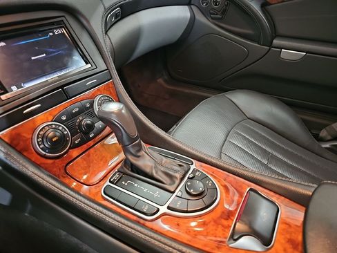 Used 2005 Mercedes-Benz SL 55 AMG image 22