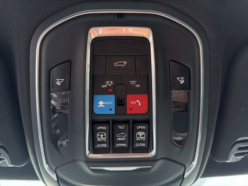 Used 2022 Jeep Wagoneer Series II w/ Premium Group I RWD image 53