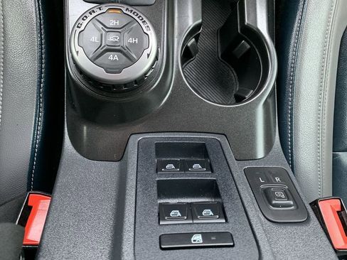 Used 2021 Ford Bronco Outer Banks image 29