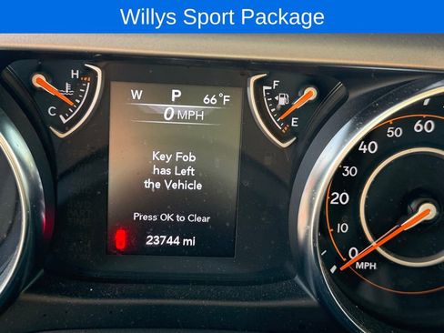 Used 2022 Jeep Gladiator Sport AWD/4WD image 20